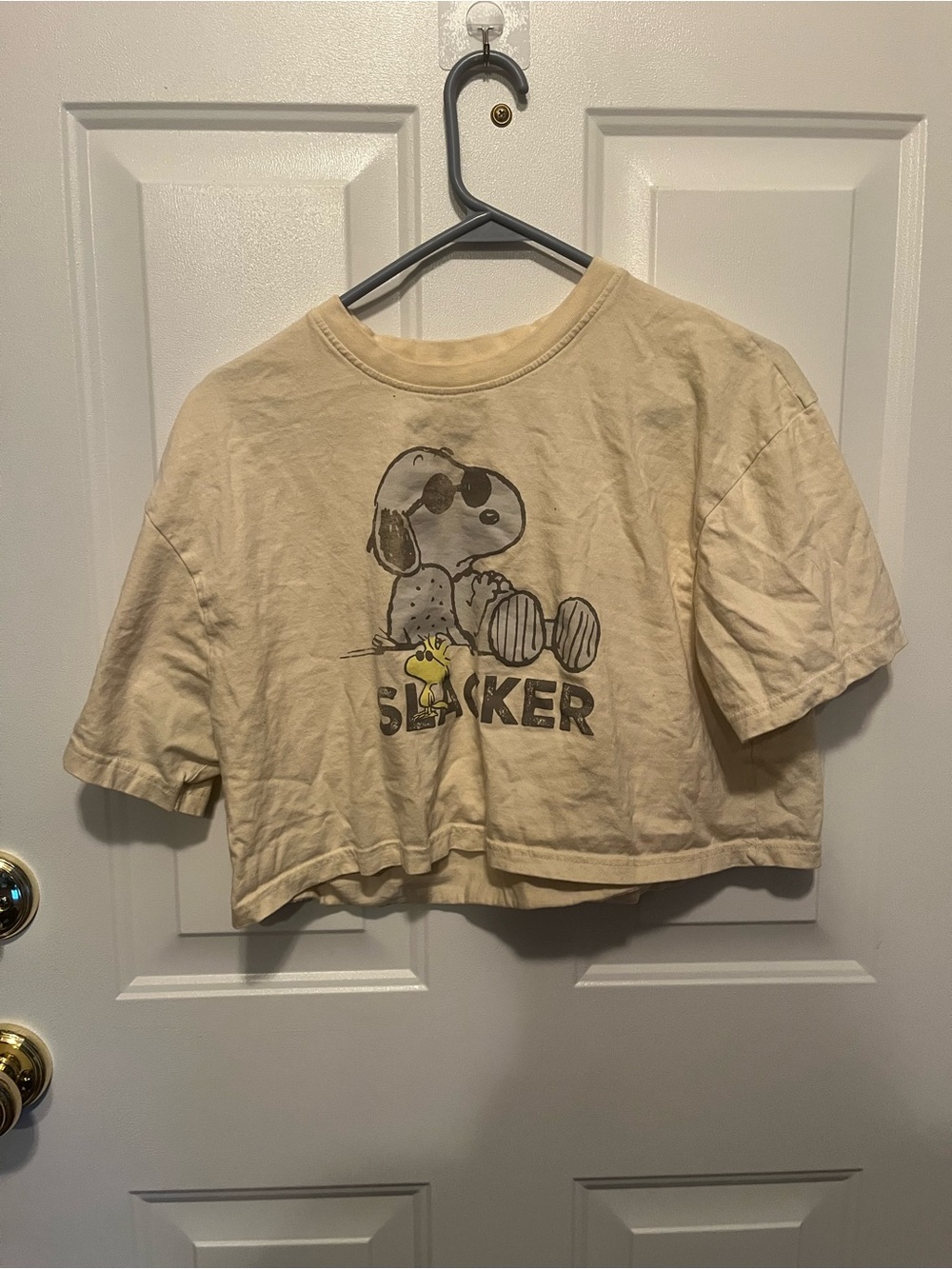Peanuts Cream Snoopy & Woodstock Cropped Graphic Tee